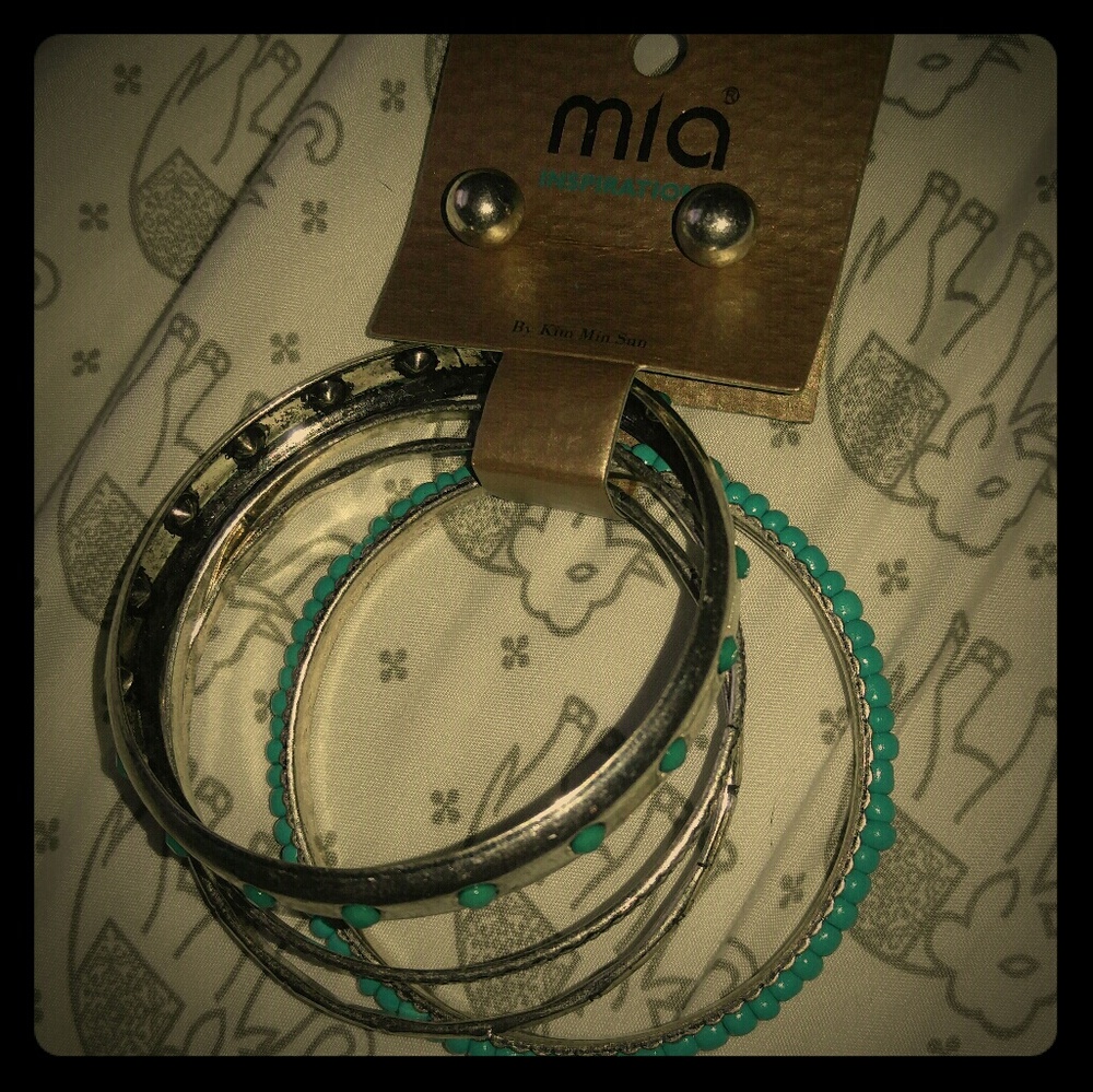 Mia Inspirations by Kim Sun Bracelets and studs.